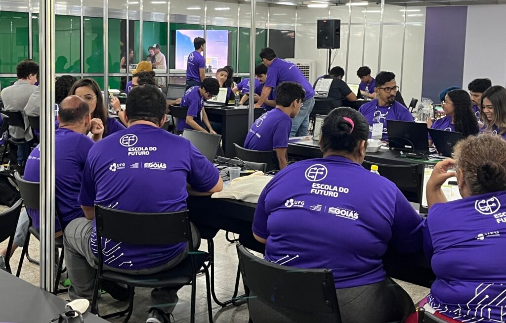 Escolas do Futuro de Goiás oferecem 201 vagas em cursos técnicos