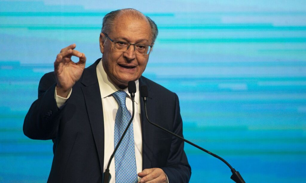 Ida aos EUA é boa oportunidade para Lula buscar bom entendimento com Trump, diz Alckmin