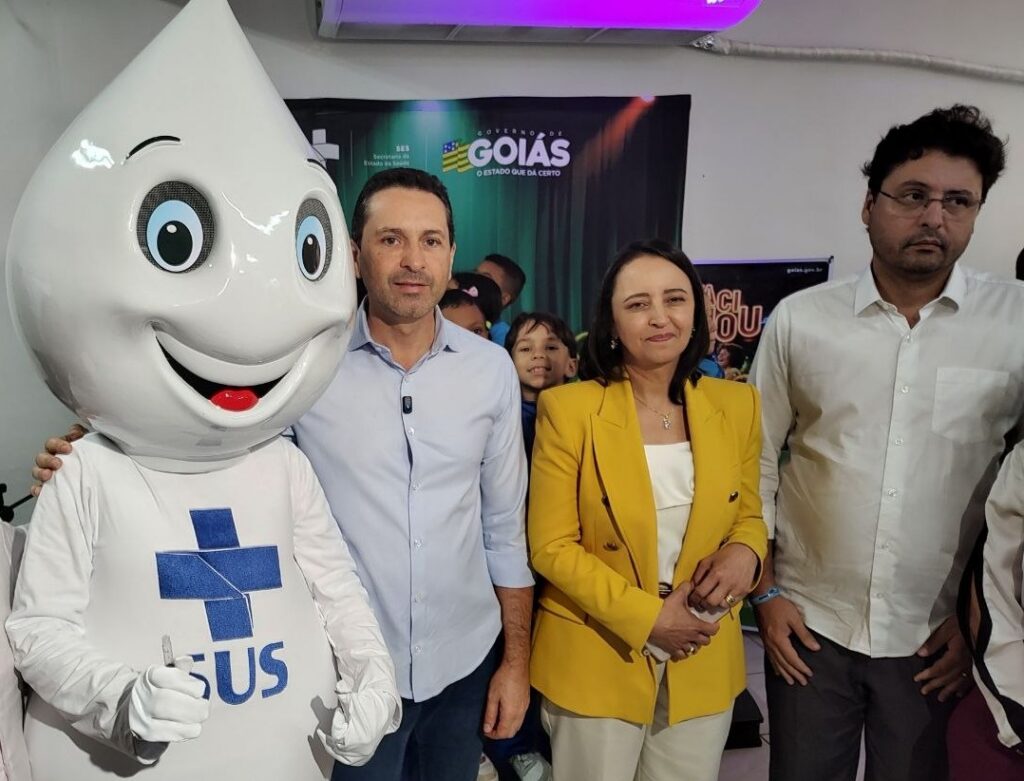 Leandro Vilela define como ‘importantíssima’ a vacinação contra a gripe em Aparecida de Goiânia