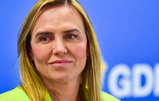 Ibaneis achou que poderia gerir o DF através de mim, diz Celina Leão