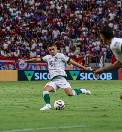 Goiás é goleado pelo Fortaleza por 4 a 1 na Série B
