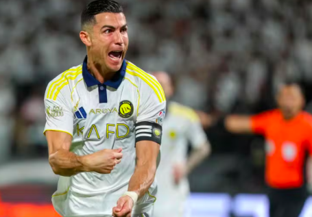 Cristiano Ronaldo ironiza torcida após gritos de 'Messi' em vitória do Al-Nassr