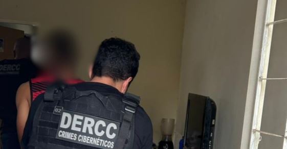 Homem é preso suspeito de armazenar vídeos de exploração sexual infantil em Luziânia