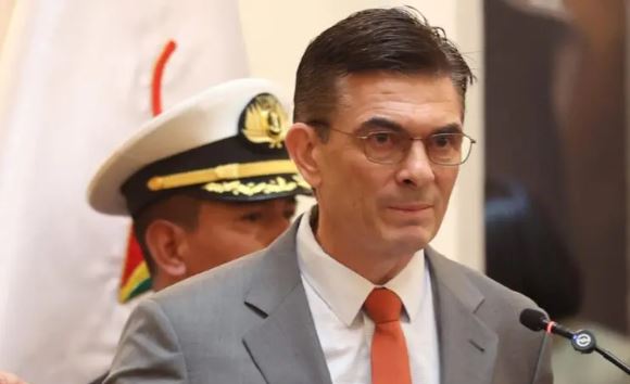 Presidente da Bolívia corta salário para aplacar protestos e Morales pede nova eleição