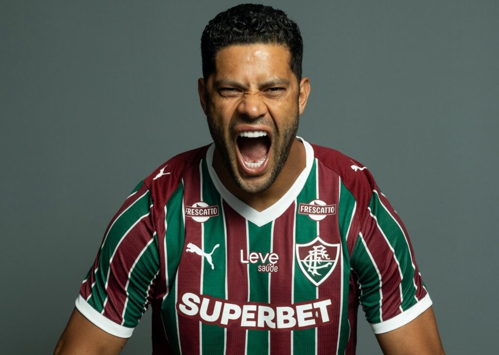 Fluminense anuncia contratação de Hulk: 'Para abalar todas as estruturas do Rio e do Brasil'