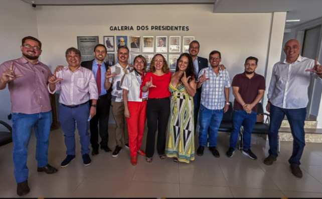 PT e aliados avançam em chapa de apoio à reeleição de Lula em Goiás, mas decisão sobre candidato ao governo fica para sexta