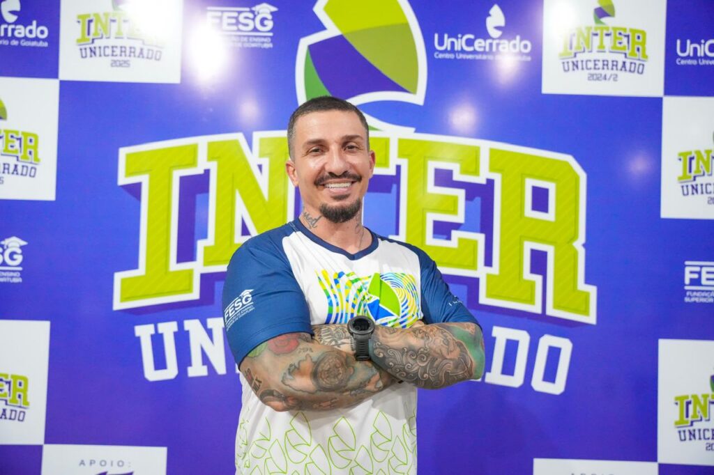Da quadra ao banco: ex-atleta busca título do futsal nos Jogos Universitários Goianos 2026