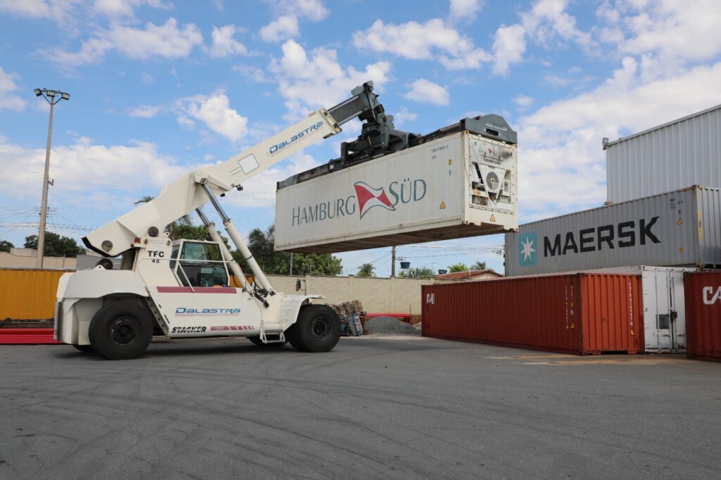 Exportações de Goiás crescem 62,3% em março e balança comercial mantém forte superávit