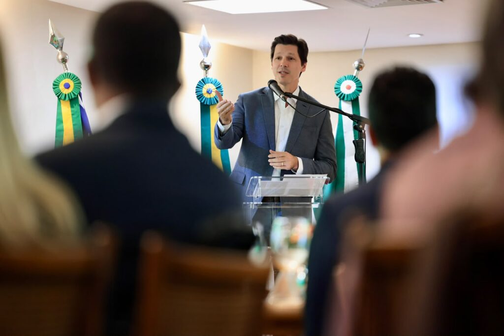 “Temos orgulho das nossas escolas e dos nossos alunos”, diz Vilela ao apresentar resultados da educação em Goiás