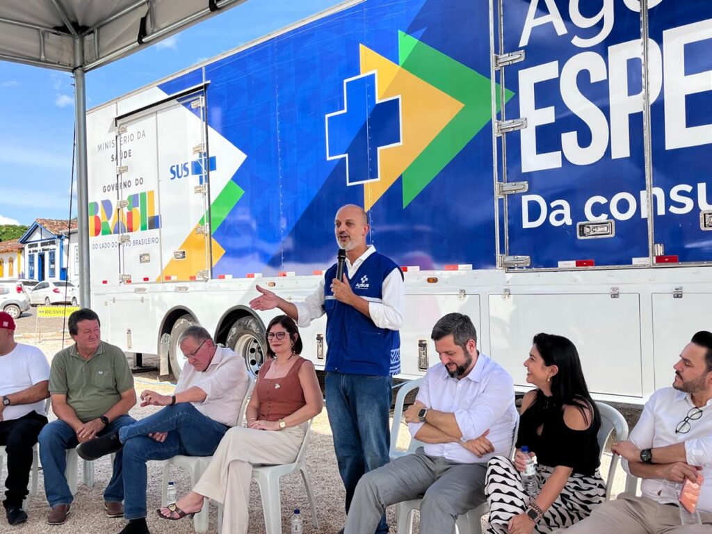Ministério da Saúde leva para Pirenópolis (GO) carreta de exames de imagem