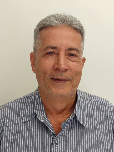 Colemar Arruda recebe título de Professor Emérito da Universidade Federal de Goiás