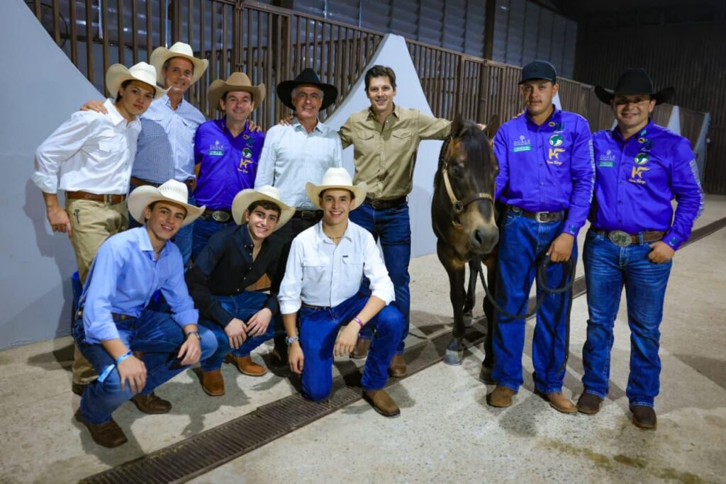 Leilão com participação de Daniel Vilela arrecada mais de R$ 1,6 milhão para o Cora e OVG