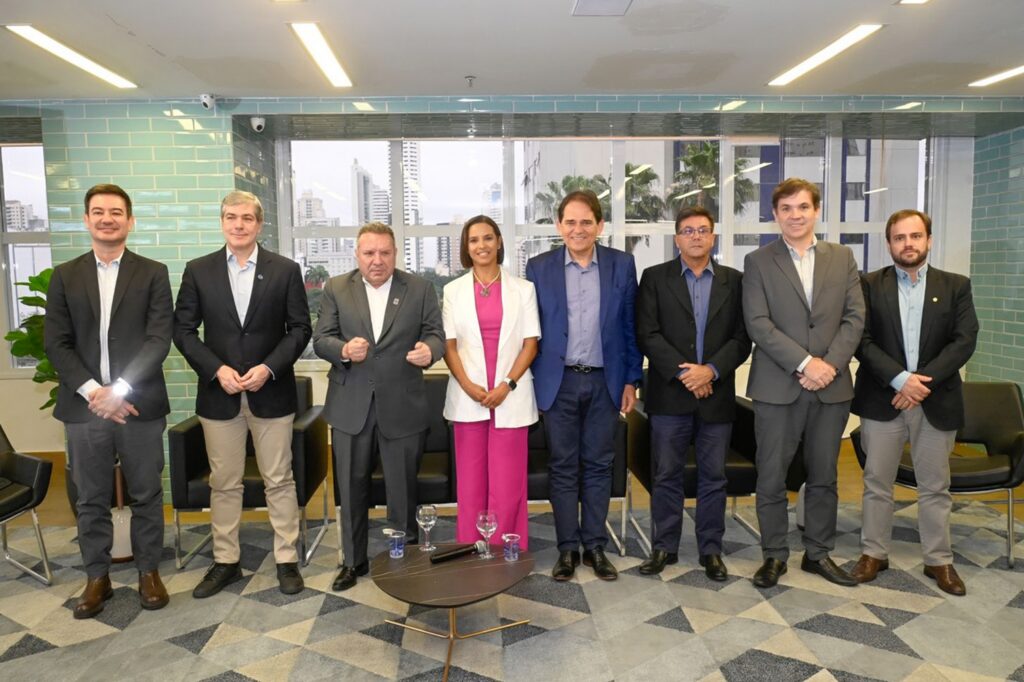 Solenidade marca lançamento da Ficca Goiás 2026; veja como foi