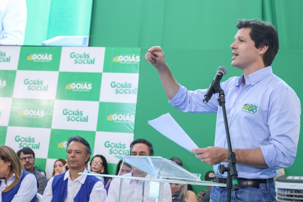 Goiás Social entrega mais de 1,4 mil benefícios em Planaltina 
