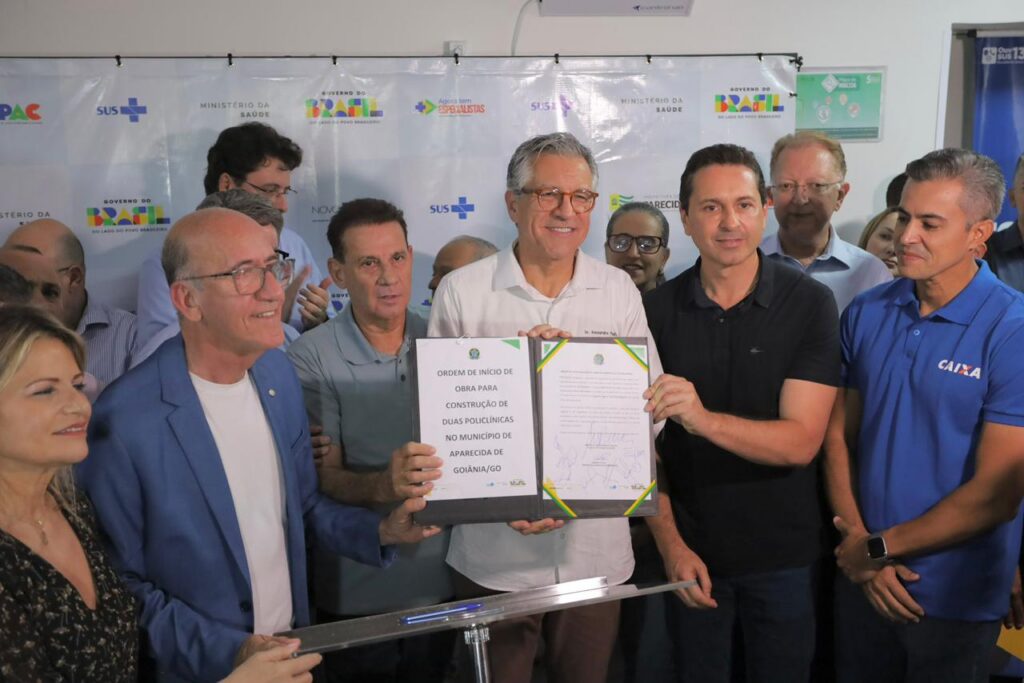 Ministro da Saúde visita Aparecida e autoriza início das obras de duas policlínicas