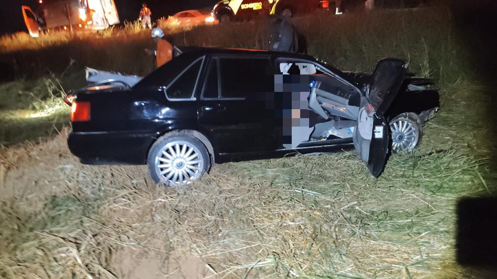 Homem morre em acidente entre caminhão e carro na GO-139 em Caldas Novas