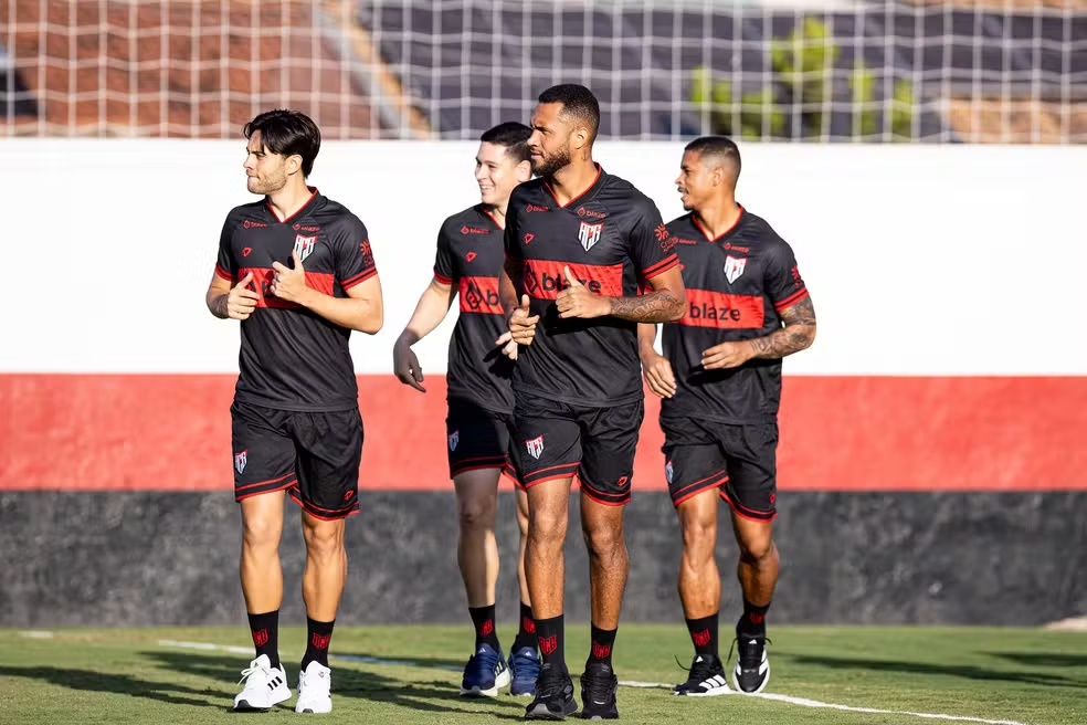 Atlético-GO, Vila Nova e Goiás entram em campo neste domingo (24/5) pela Série B do Brasileiro