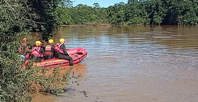 Bombeiros localizam todas as três vítimas mortas durante buscas por desaparecidos em lago de Iporá