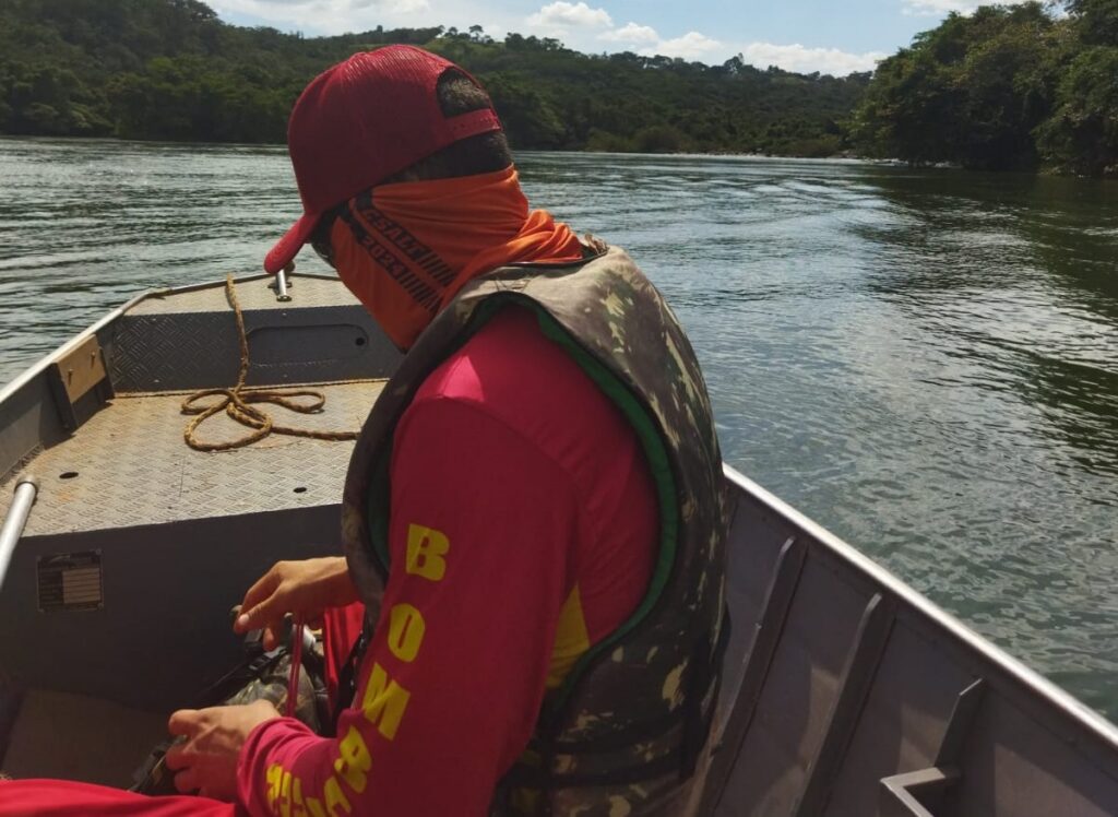 Homem de 26 anos morre afogado durante pesca no Rio Corumbá, em Orizona