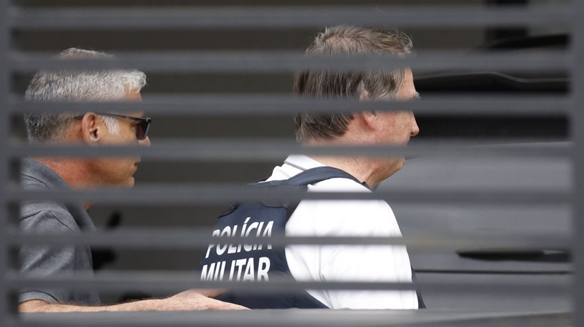 Bolsonaro apresenta quadro de instabilidade no equilíbrio corporal, dizem médicos ao STF