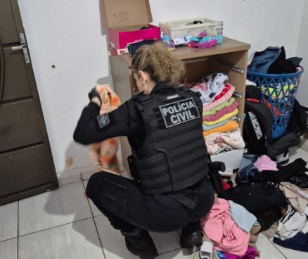 Polícia Civil cumpre 14 mandados em operação contra tráfico de drogas em Goiânia