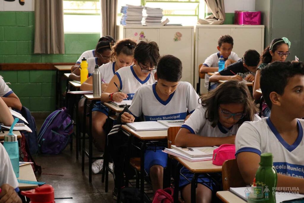 Prefeitura de Goiânia destinou 25,31% do orçamento de 2025 à educação, aponta balanço