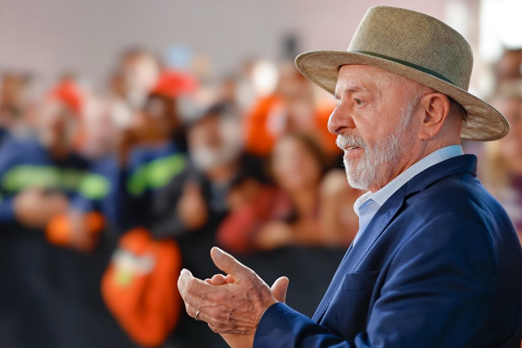 Lula vai ao hospital Sírio-Libanês para acompanhamento de procedimentos feitos em abril
