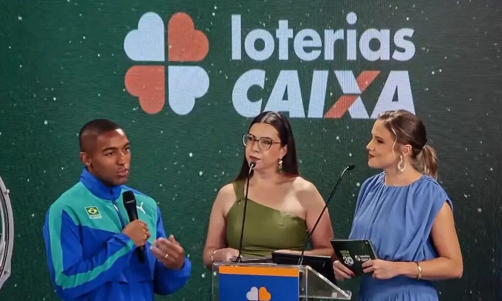 Confira dezenas sorteadas na Mega-Sena 30 anos neste domingo (24/5)