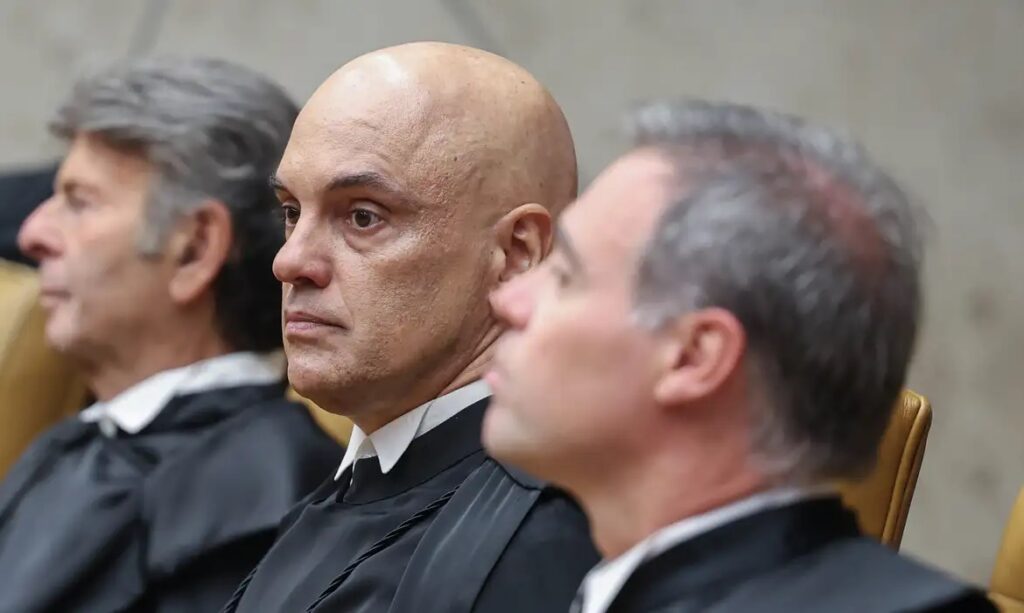 Moraes suspende aplicação da Lei da Dosimetria a pena de condenada por atos de 8 de janeiro