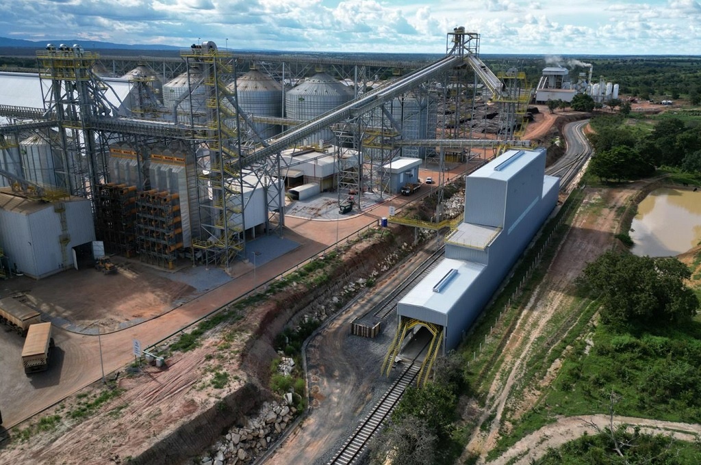 Primeiros embarques da Rumo e Olfar em Porangatu totalizam 42 mil toneladas em um mês