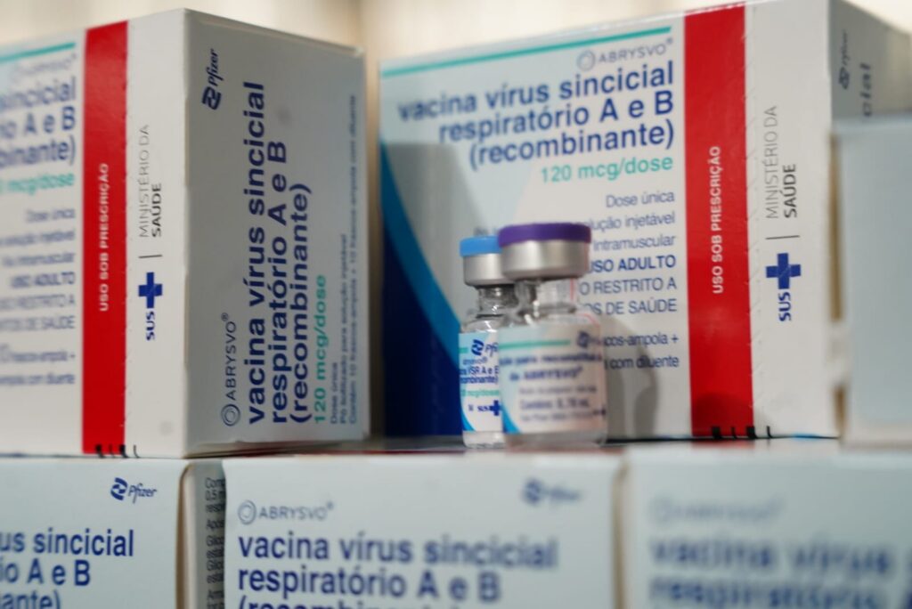 Goiás já vacinou cerca de 40 mil gestantes contra vírus que causa bronquiolite em bebês