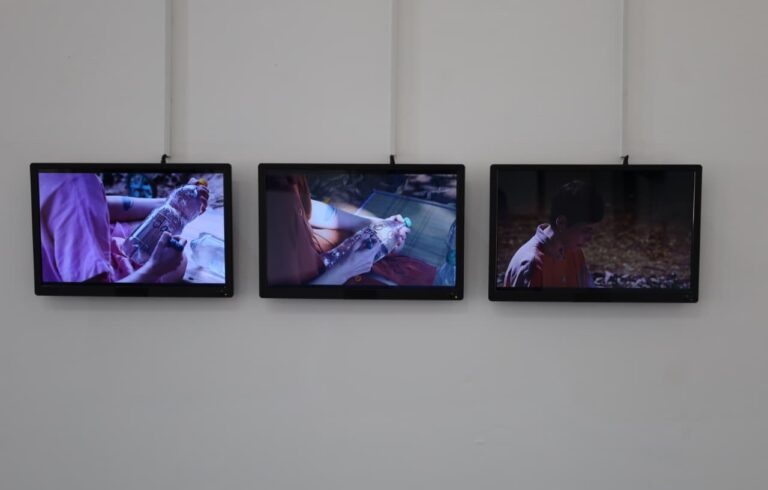 Mostra de artes visuais reúne 10 artistas goianos em exposição no Conde dos Arcos
