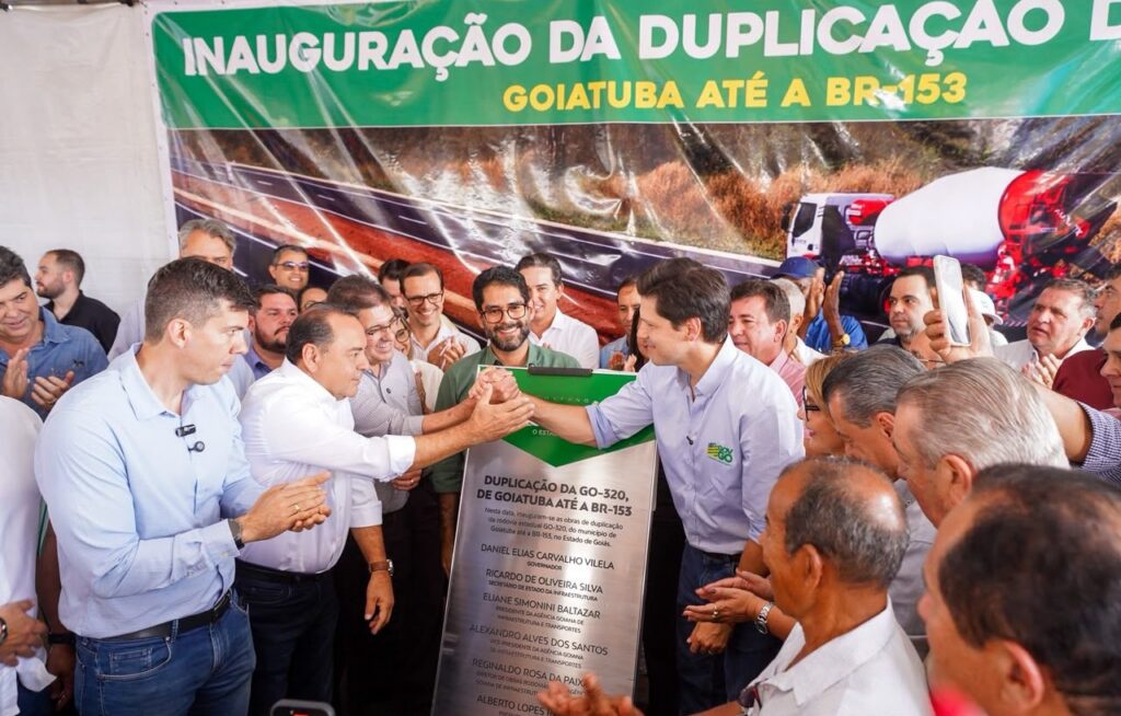 Daniel Vilela entrega duplicação da GO-320, em Goiatuba