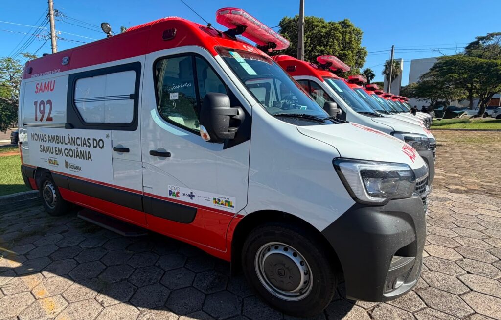 Goiânia recebe sete novas ambulâncias para ampliar frota própria do SAMU