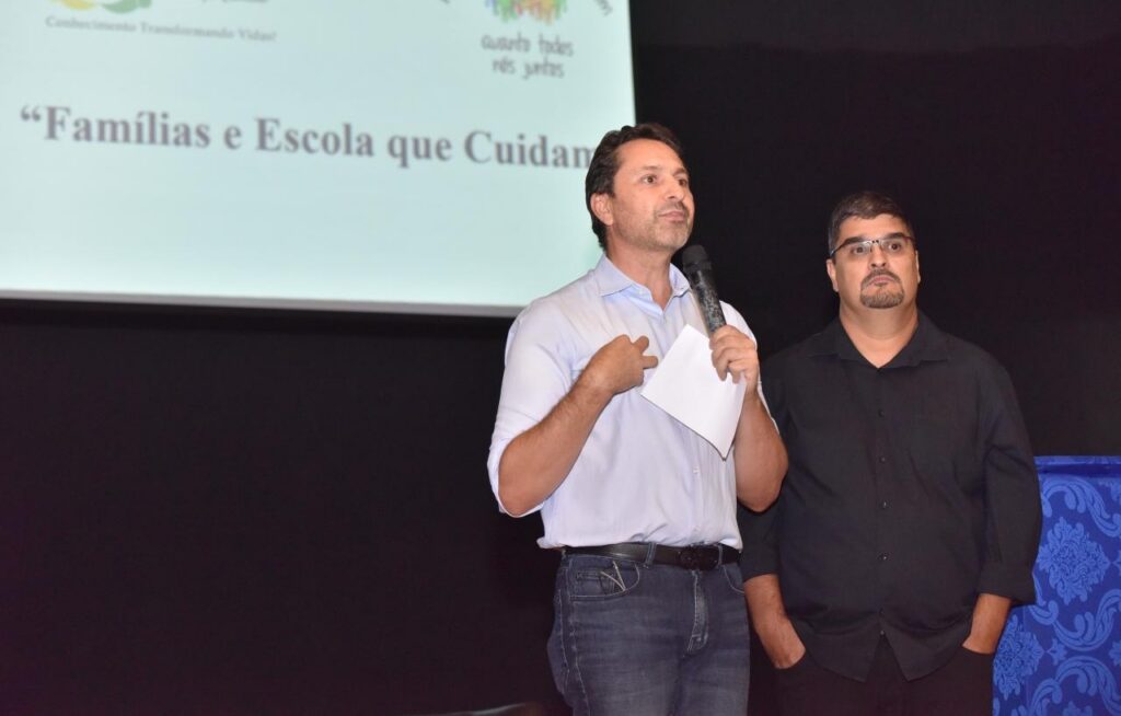 Prefeitura de Aparecida alerta pais sobre sinais de bullying e abuso infantil nas escolas