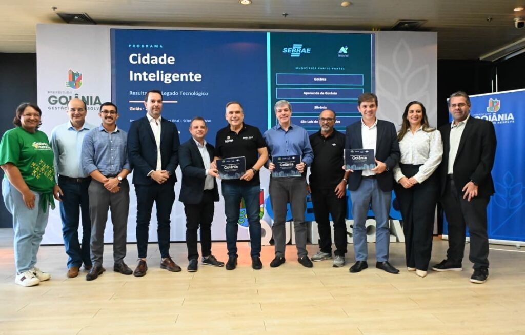 Mabel recebe relatório que prevê modernização tecnológica e serviços públicos mais ágeis em Goiânia