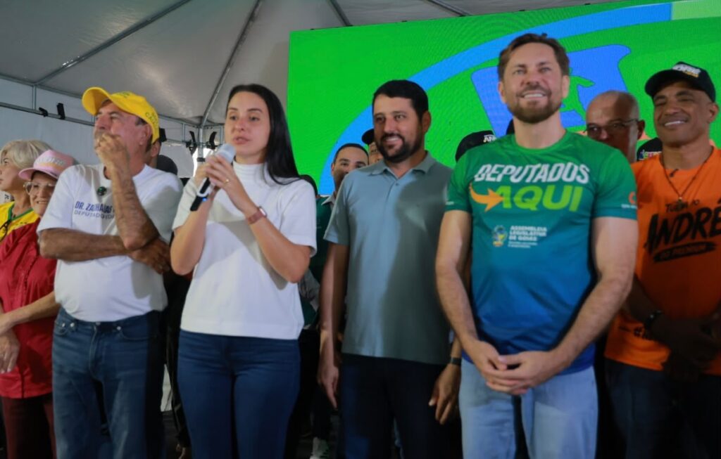 54ª edição do Deputados Aqui leva atendimento às populações de Cromínia e Piracanjuba
