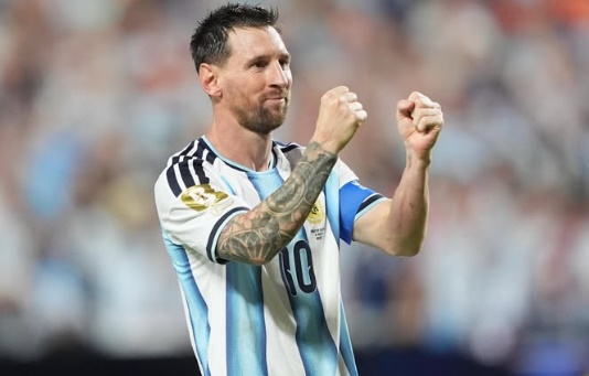 Messi supera Klose e se consagra como maior artilheiro das Copas