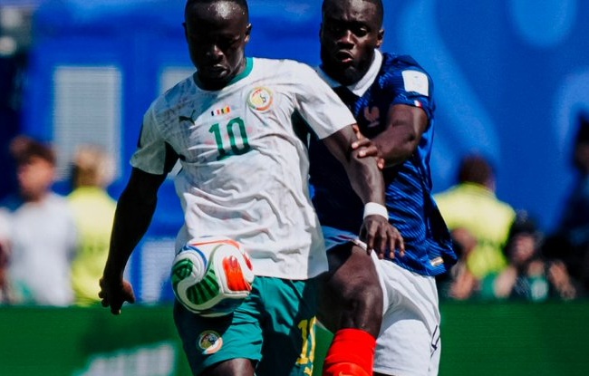 Mbappé destrava jogo duro e comanda vitória da França sobre Senegal