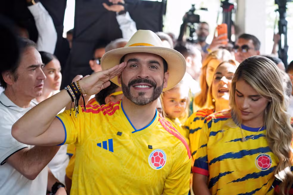 Abelardo de la Espriella agradece eleição como presidente da Colômbia e promete ‘reconstruir Pátria’