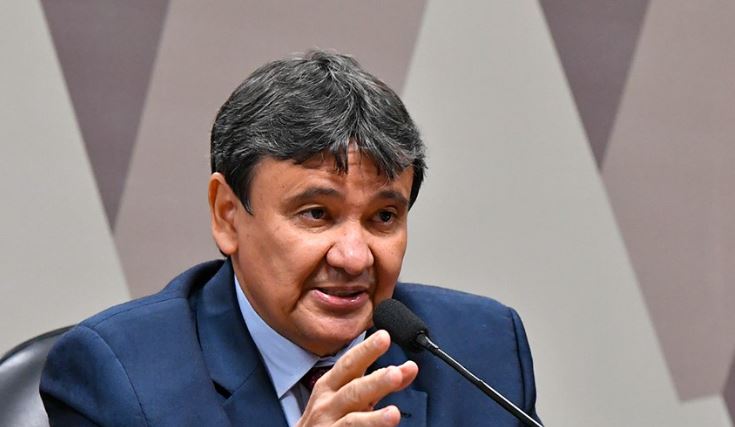 Ministro do Desenvolvimento visita Goiânia para entrega de veículos do programa MobSUAS
