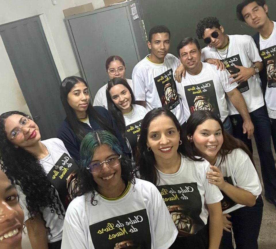 Clube do Livro José Naves completa 1 ano com leitura mensal de obras