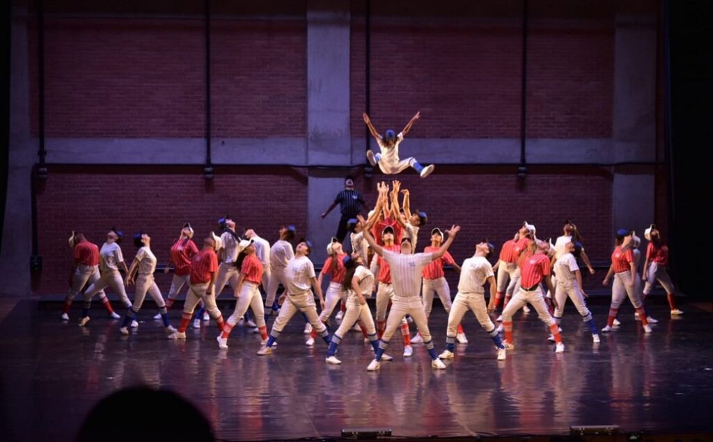 Teatro Goiânia recebe ensaio aberto dos Corpos de Baile de Danças Urbanas do Basileu França
