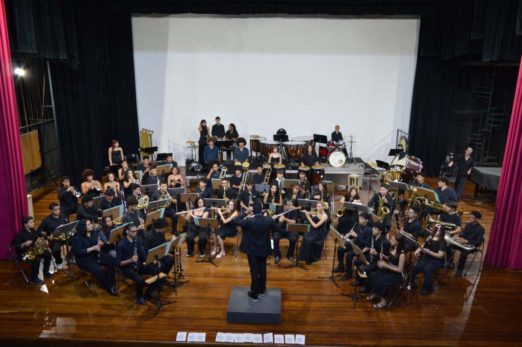Câmpus Goiânia do IFG celebra 84 anos com programação musical e artística