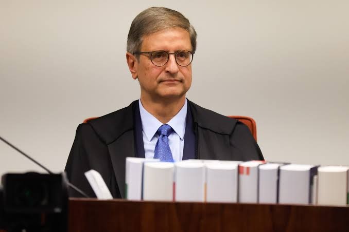 PGR se manifesta por rejeição de ações que pedem suspensão imediata da Lei da Dosimetria