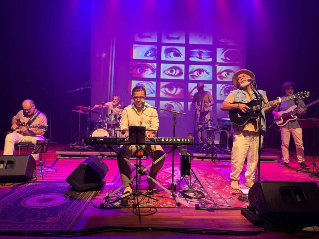 Pirenópolis recebe espetáculo “Por Outros Cantos” com TomChris e Pádua 