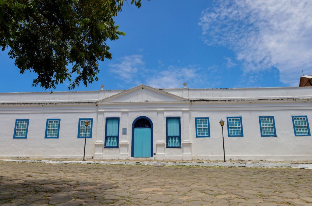 Fica 2026 seleciona 10 propostas para exposição de artes visuais na cidade de Goiás