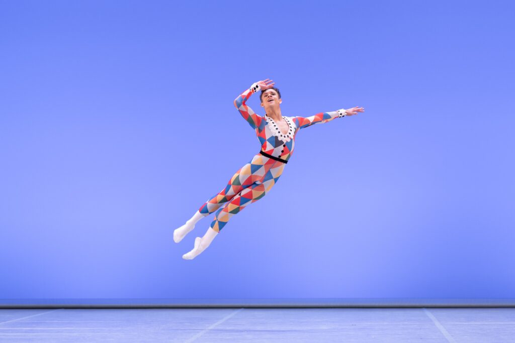 Bailarinos do Basileu França ganham reconhecimento em duas das principais premiações do mundo