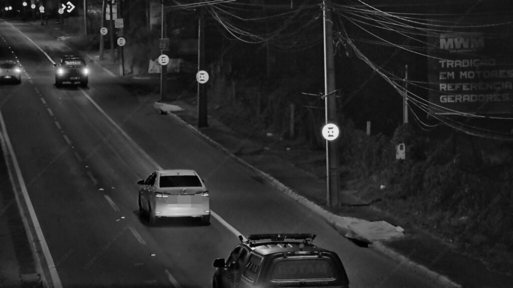 Polícia Militar usa inteligência artificial para rastrear carro e apreender fuzil de facção criminosa em Goiânia