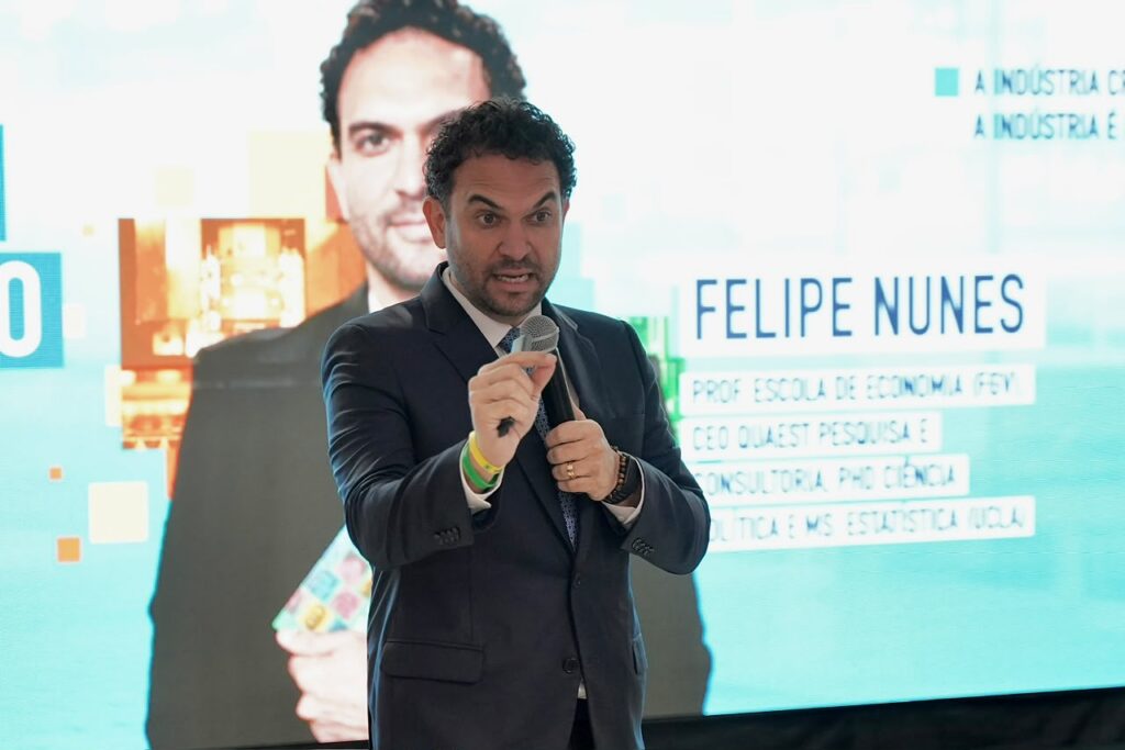 Eleitorado independente cresce e pode decidir eleição de 2026, avalia cientista político Felipe Nunes
